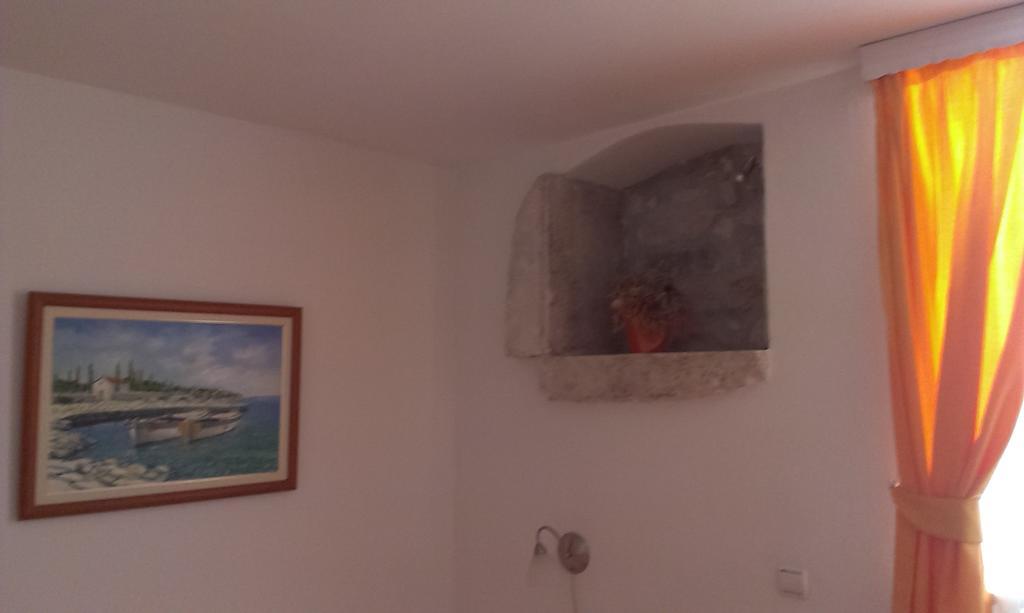 Maja Apartments Trogir Exteriör bild